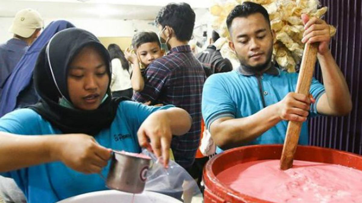 10 ide usaha kuliner kekinian yang laris manis di Surabaya