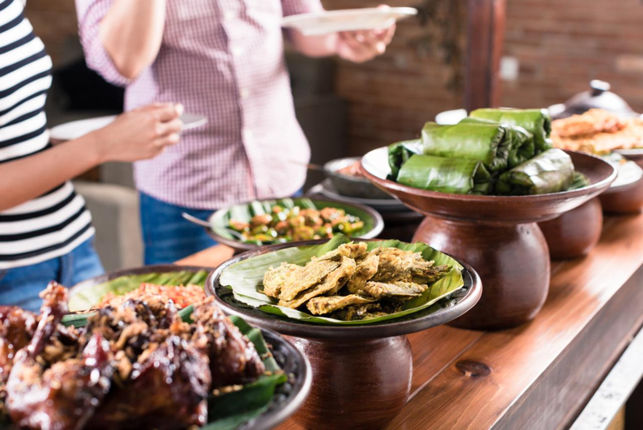 Tempat wisata kuliner unik dan menarik di dekat sini