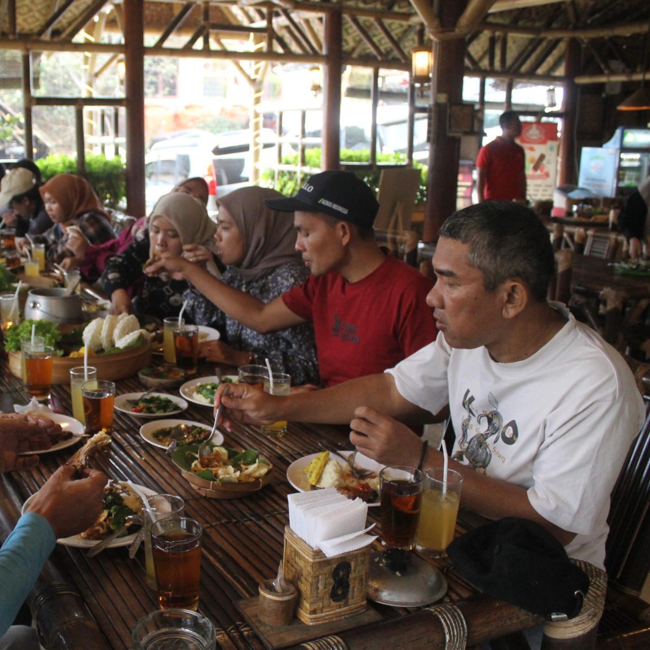 Bandung hock kue memasak restoran instagramable buat cocok