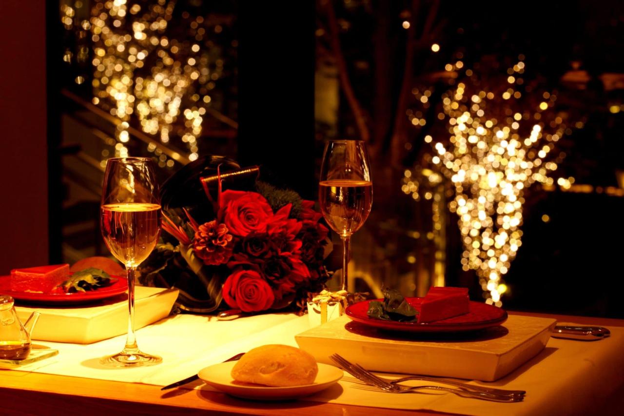 Rekomendasi tempat makan romantis untuk dinner di dekat sini