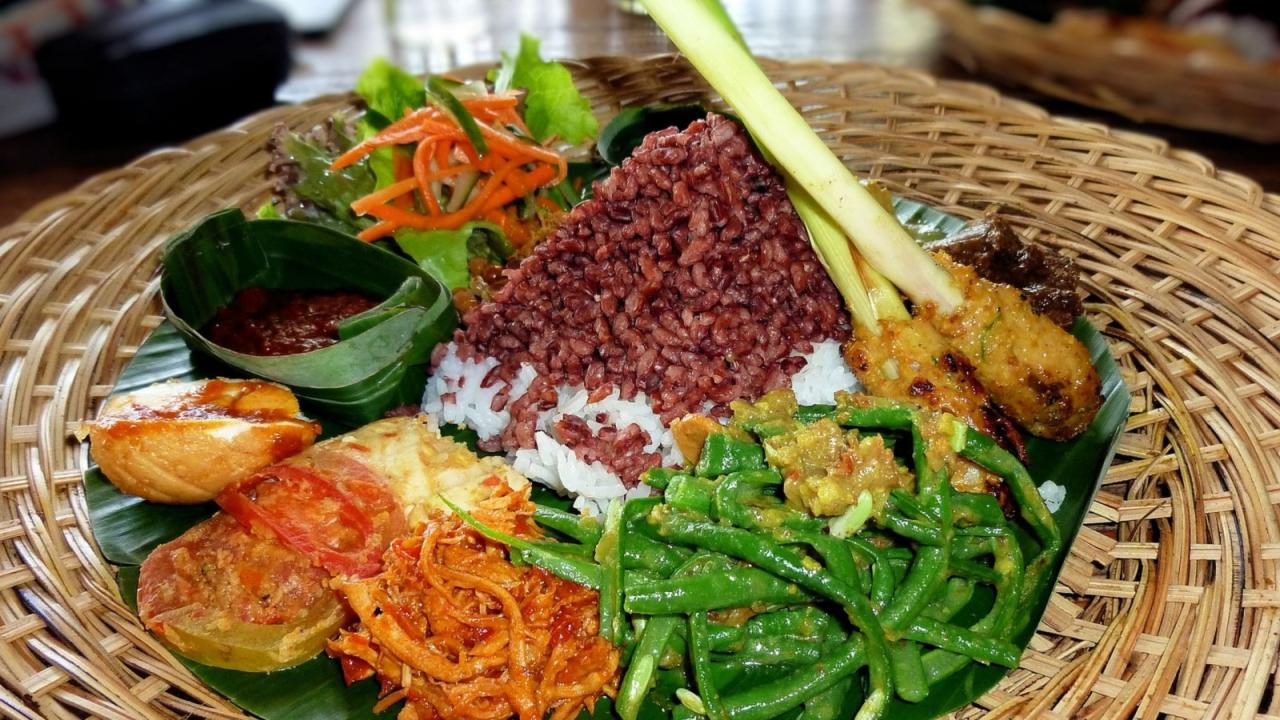 Contoh bisnis kuliner yang sukses dengan modal minim di Indonesia