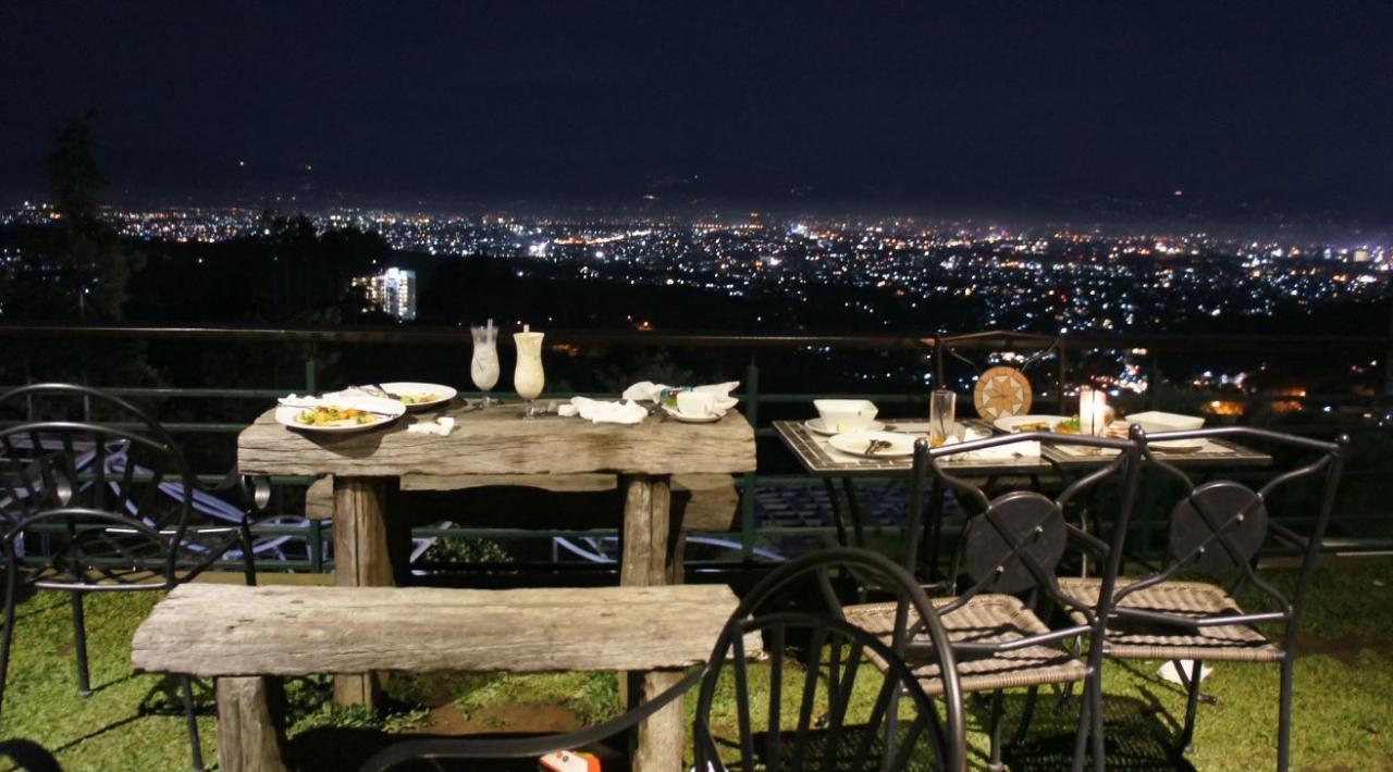 Tips memilih lokasi strategis untuk usaha kuliner malam di Bandung