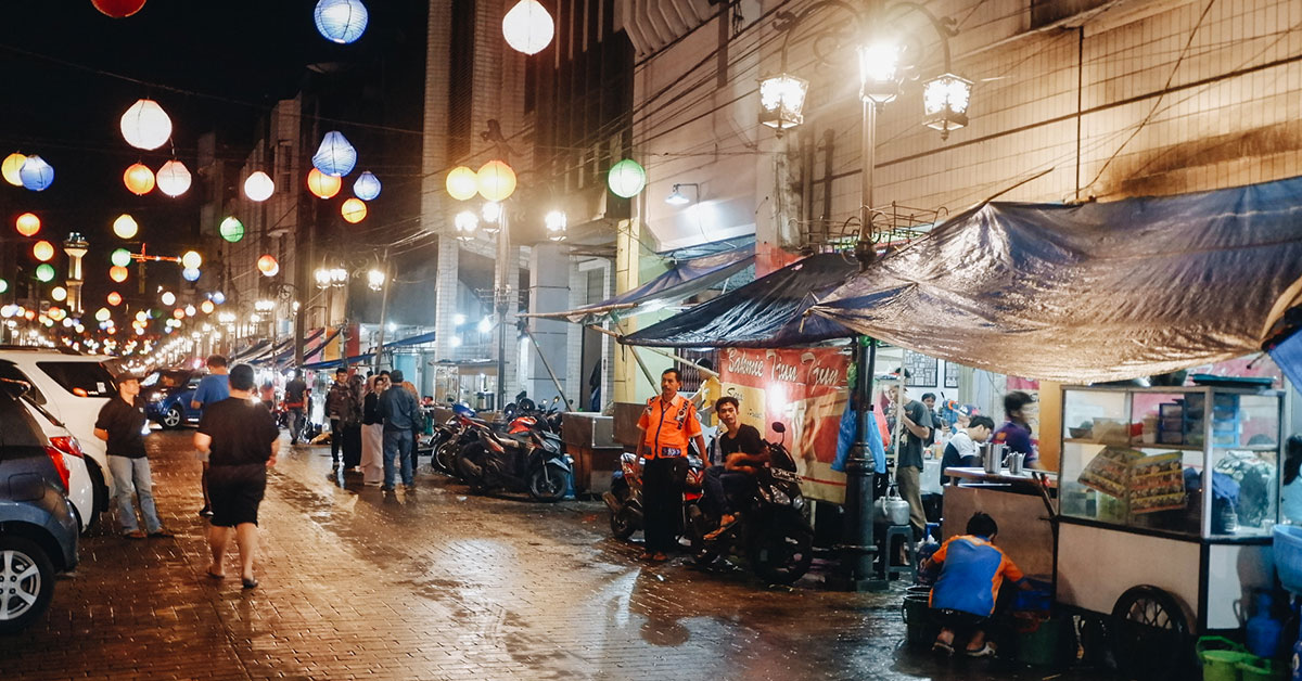 Kuliner malam di Bandung yang buka hingga larut malam